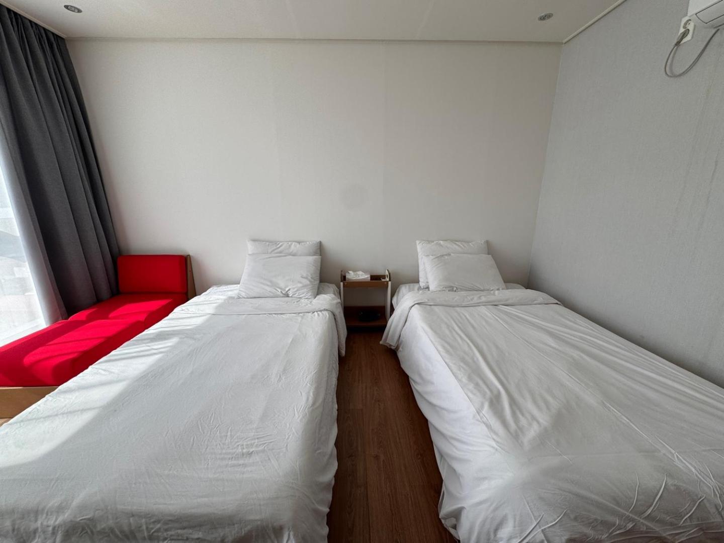 Hotel Bedradio Dodubong à Togŭnnae Extérieur photo